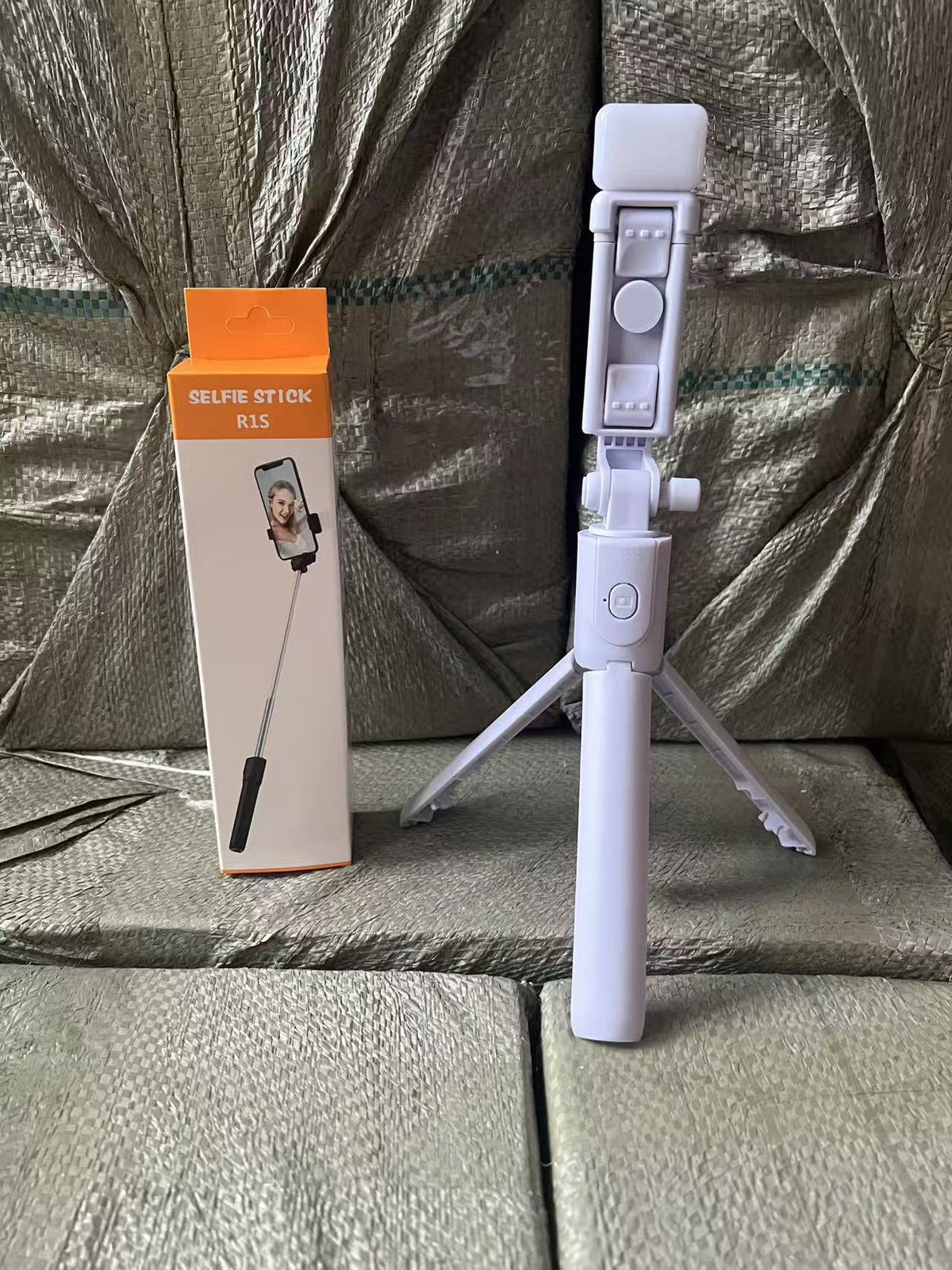 Selfie stick tripod Bluetooth selfie device