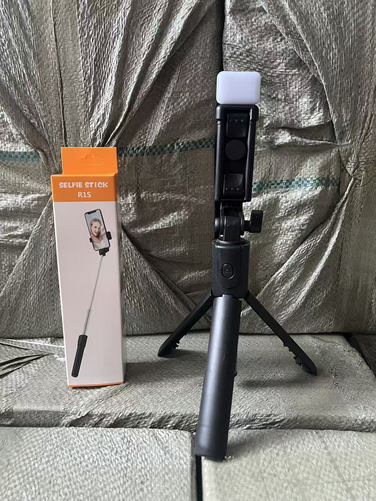 Selfie stick tripod Bluetooth selfie device